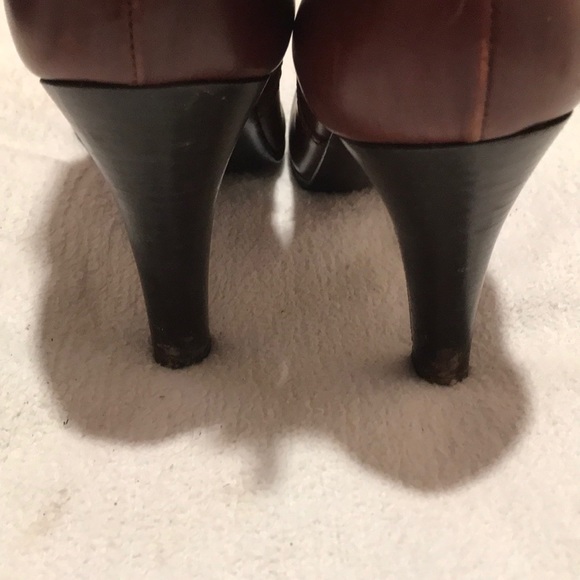 🎉Host Party Pick🎉 Ralph Lauren Purple Label brown 38.5 4” heels ankle booties - Picture 3 of 8